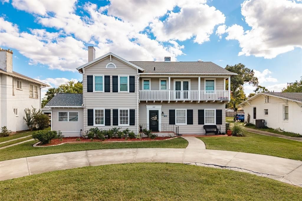 For Sale: $535,000 (7 beds, 6 baths, 3416 Square Feet)