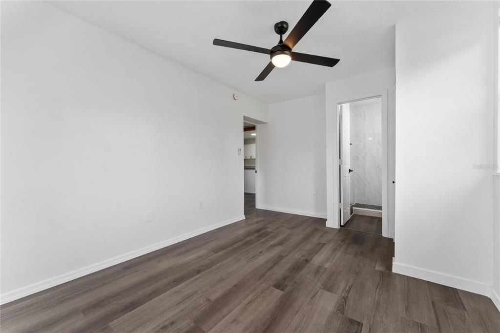 En Venta: $339,900 (3 camas, 2 baños, 1160 Pies cuadrados)