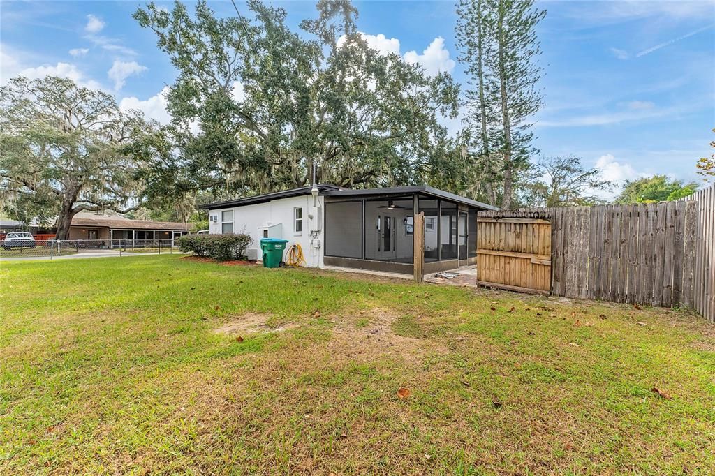 En Venta: $339,900 (3 camas, 2 baños, 1160 Pies cuadrados)