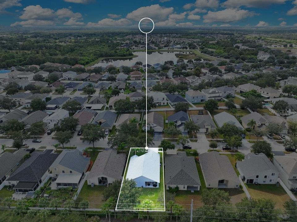 Под контрактом: $298,000 (3 спален, 2 ванн, 1618 Квадратных фут)