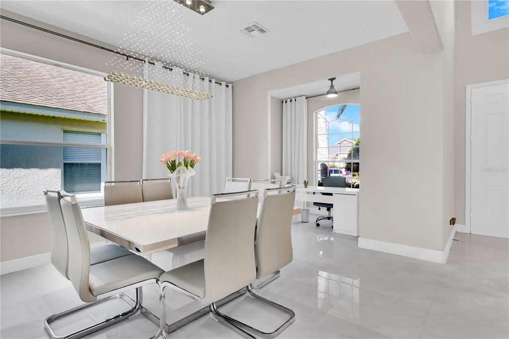 For Sale: $729,000 (3 beds, 2 baths, 2285 Square Feet)