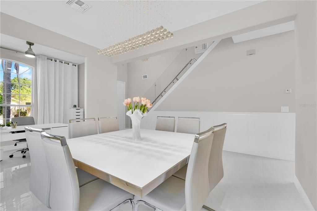 For Sale: $729,000 (3 beds, 2 baths, 2285 Square Feet)