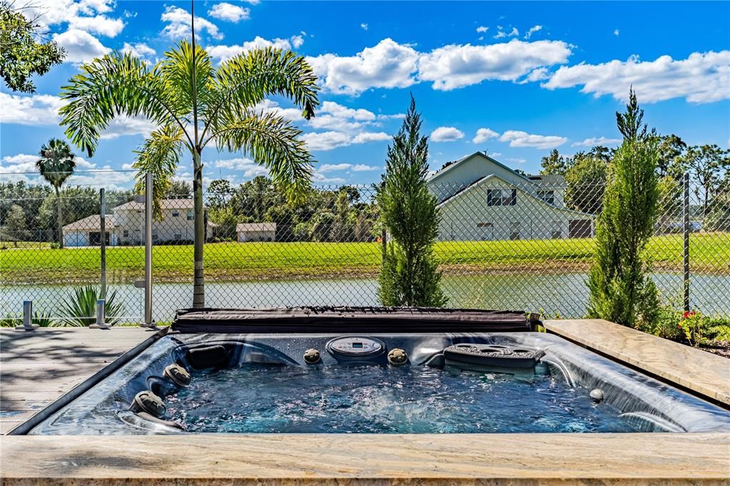 For Sale: $729,000 (3 beds, 2 baths, 2285 Square Feet)