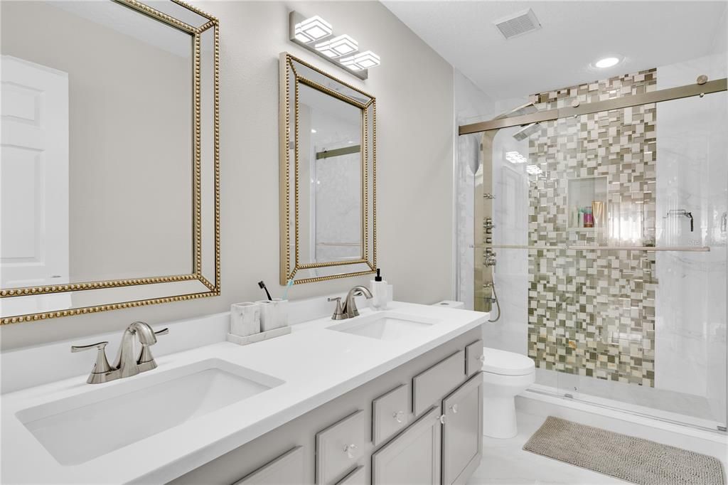 For Sale: $729,000 (3 beds, 2 baths, 2285 Square Feet)