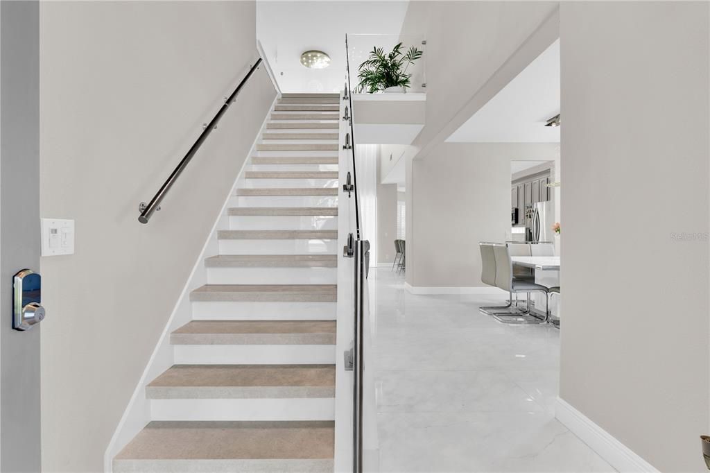 For Sale: $729,000 (3 beds, 2 baths, 2285 Square Feet)