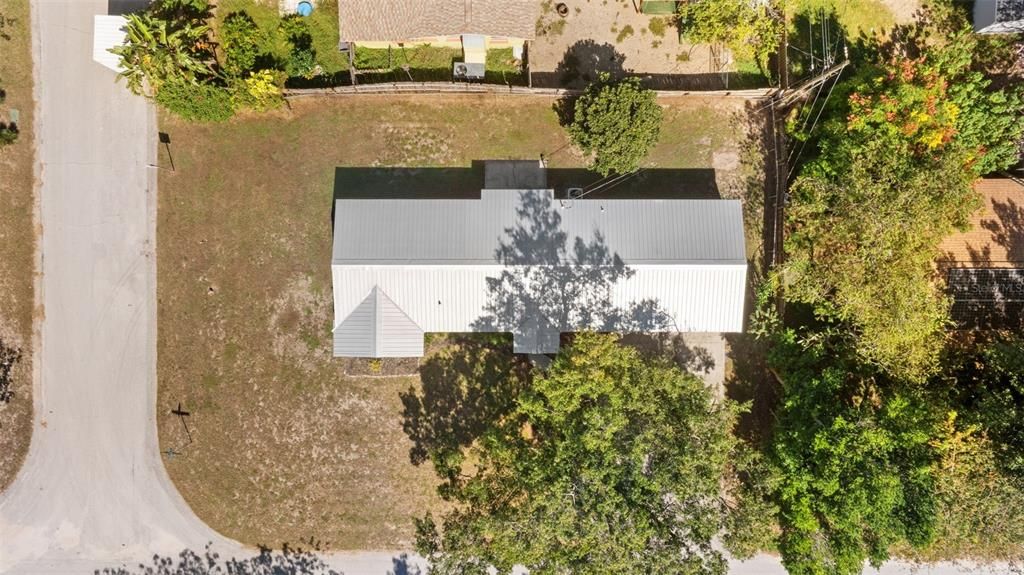 Activo con contrato: $240,000 (3 camas, 1 baños, 1501 Pies cuadrados)