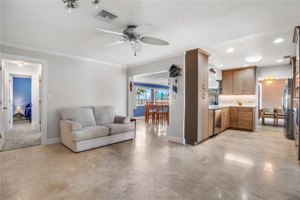 待售: $1,199,000 (4 贝兹, 2 浴室, 2548 平方英尺)