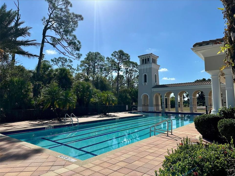 En Renta: $6,000 (3 camas, 2 baños, 2395 Pies cuadrados)