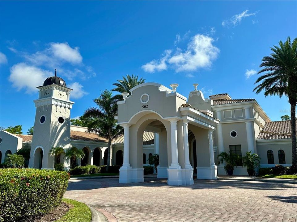 En Renta: $6,000 (3 camas, 2 baños, 2395 Pies cuadrados)