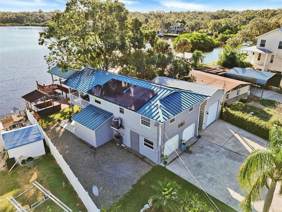 На продажу: $549,000 (2 спален, 1 ванн, 864 Квадратных фут)