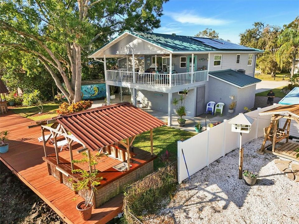 На продажу: $549,000 (2 спален, 1 ванн, 864 Квадратных фут)