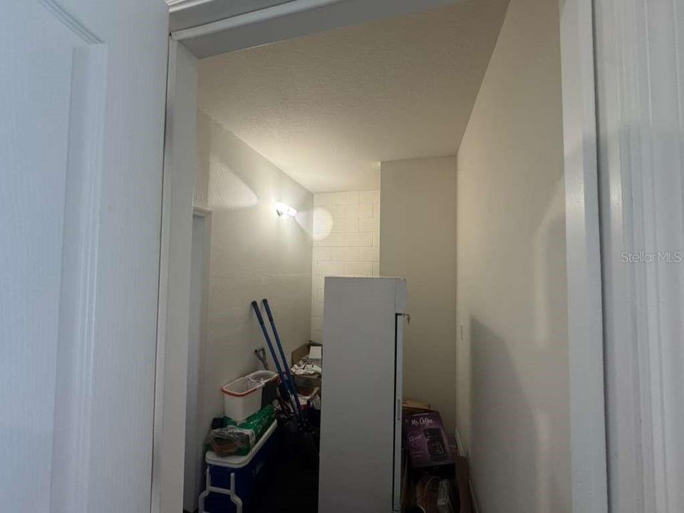 For Sale: $270,000 (3 beds, 2 baths, 1515 Square Feet)