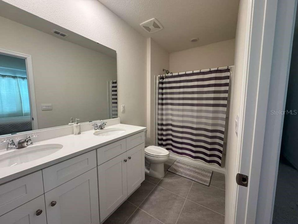 For Sale: $270,000 (3 beds, 2 baths, 1515 Square Feet)