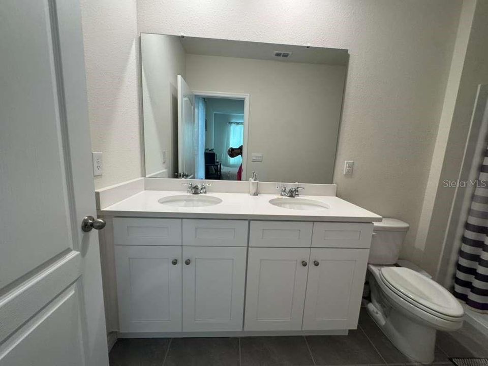 For Sale: $270,000 (3 beds, 2 baths, 1515 Square Feet)