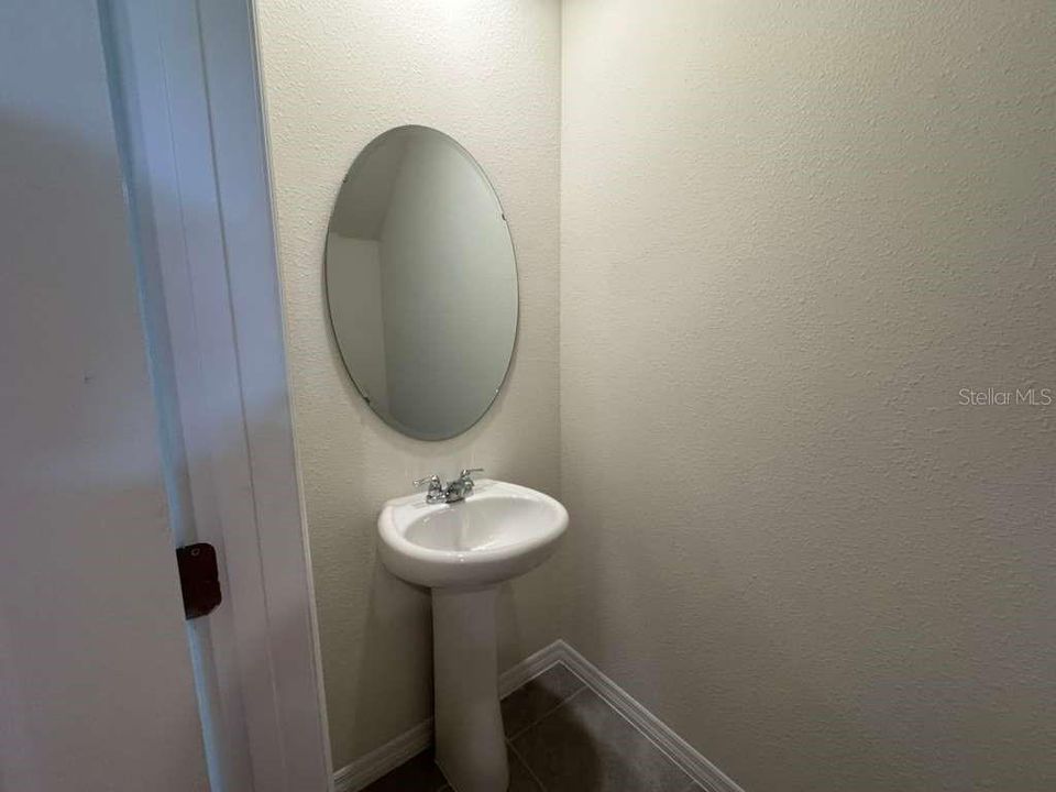 For Sale: $270,000 (3 beds, 2 baths, 1515 Square Feet)