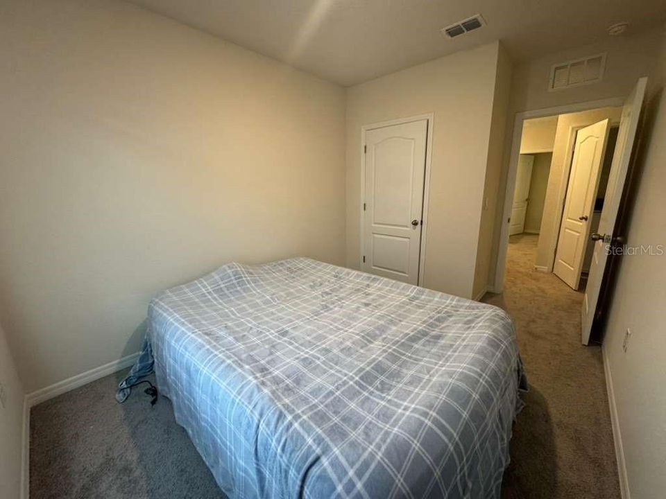 For Sale: $270,000 (3 beds, 2 baths, 1515 Square Feet)