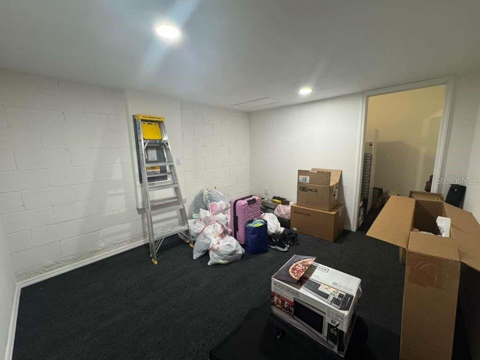 For Sale: $270,000 (3 beds, 2 baths, 1515 Square Feet)