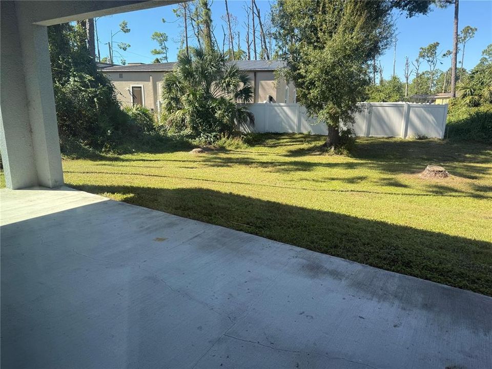 For Sale: $299,888 (3 beds, 2 baths, 1477 Square Feet)