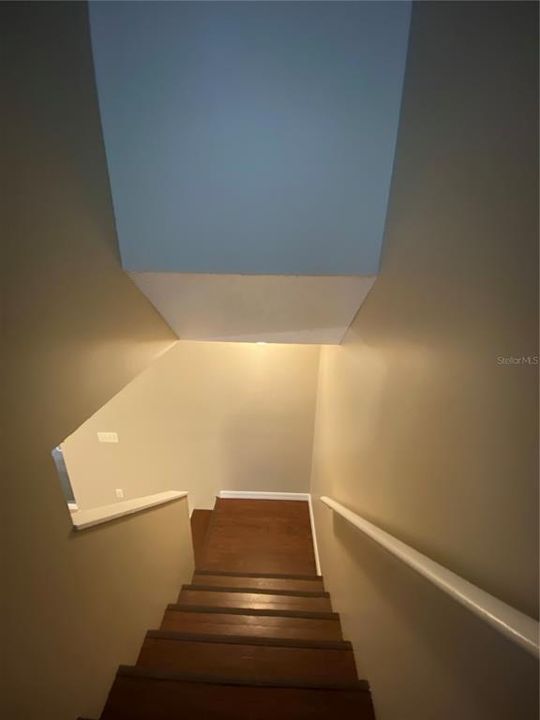 Active With Contract: $1,675 (4 beds, 2 baths, 1575 Square Feet)