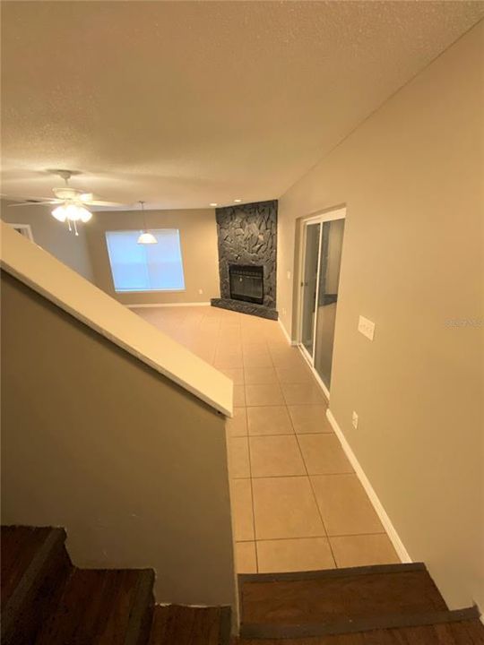 Active With Contract: $1,675 (4 beds, 2 baths, 1575 Square Feet)