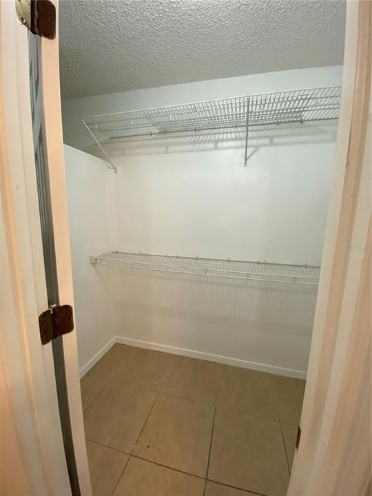 Active With Contract: $1,675 (4 beds, 2 baths, 1575 Square Feet)