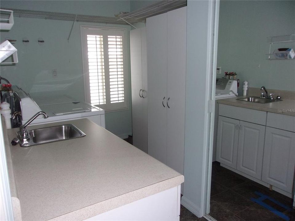 待售: $209,000 (2 贝兹, 2 浴室, 1192 平方英尺)