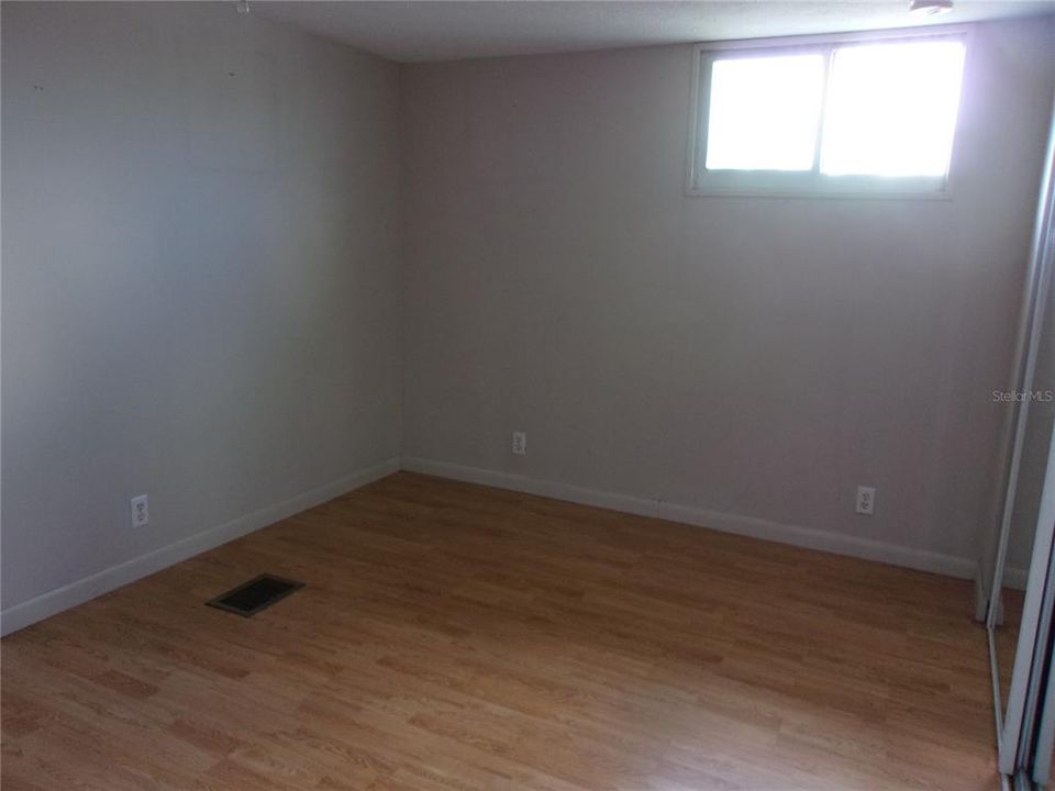 待售: $209,000 (2 贝兹, 2 浴室, 1192 平方英尺)