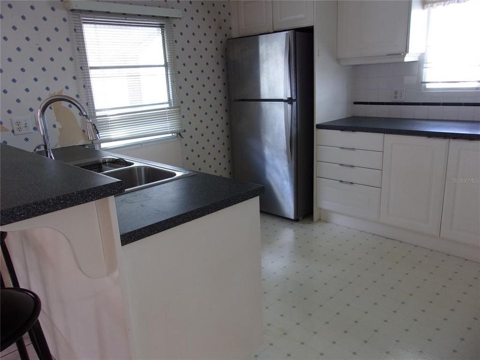 待售: $209,000 (2 贝兹, 2 浴室, 1192 平方英尺)