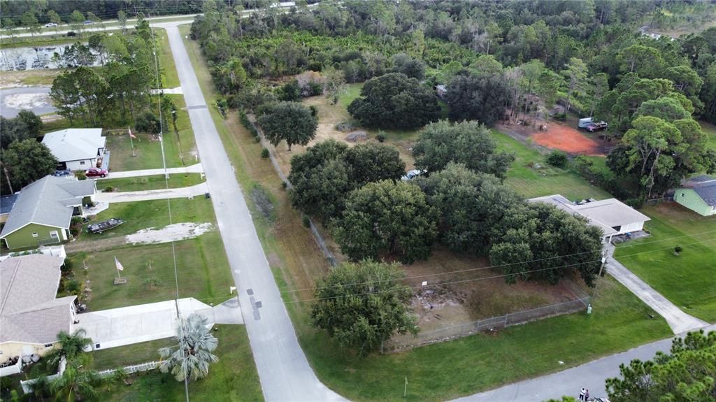 En Venta: $79,900 (1.11 acres)