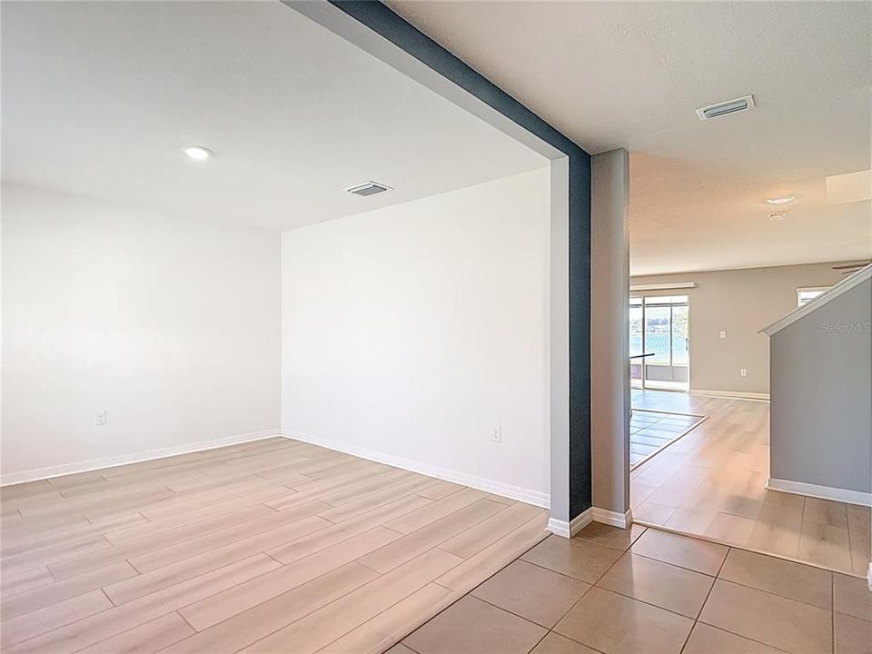 For Sale: $384,900 (5 beds, 3 baths, 2605 Square Feet)