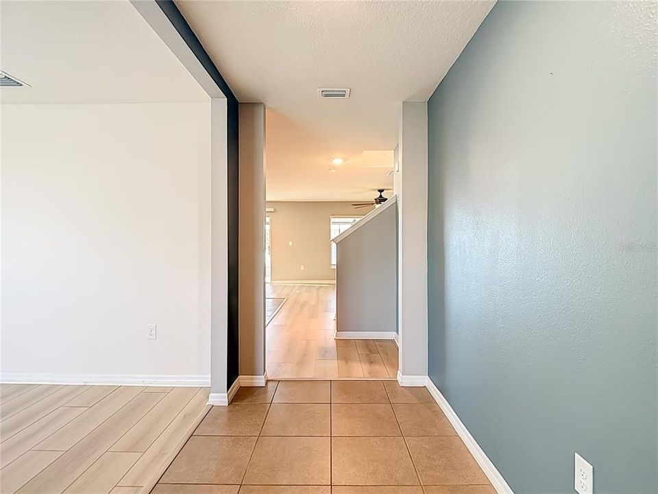 For Sale: $384,900 (5 beds, 3 baths, 2605 Square Feet)