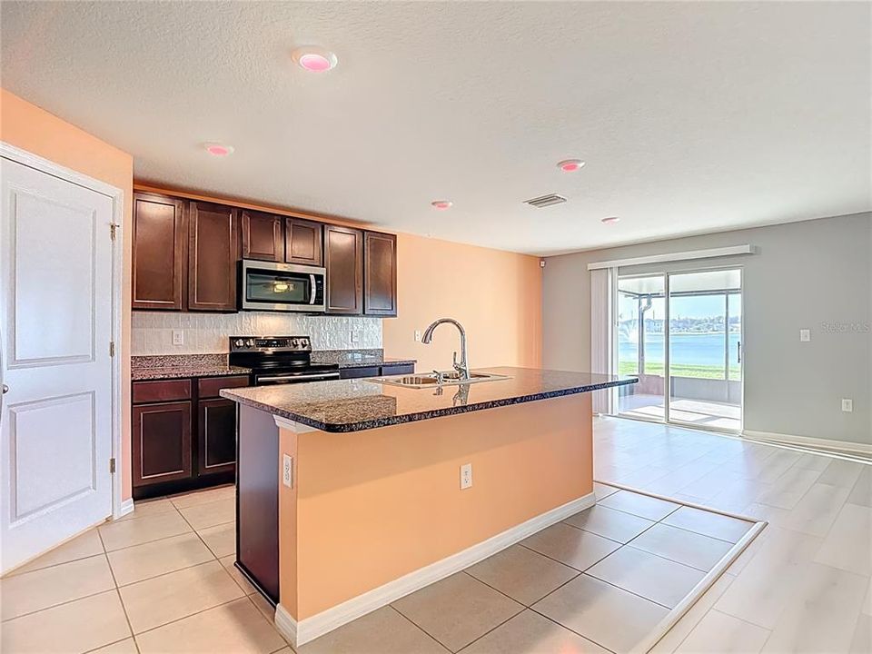 For Sale: $384,900 (5 beds, 3 baths, 2605 Square Feet)