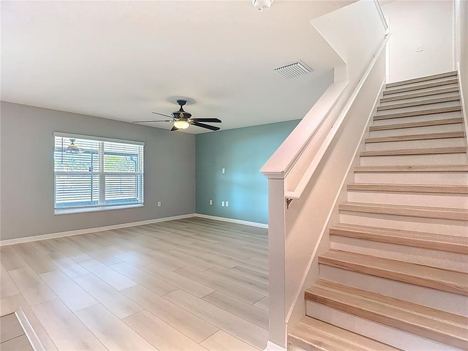 For Sale: $384,900 (5 beds, 3 baths, 2605 Square Feet)