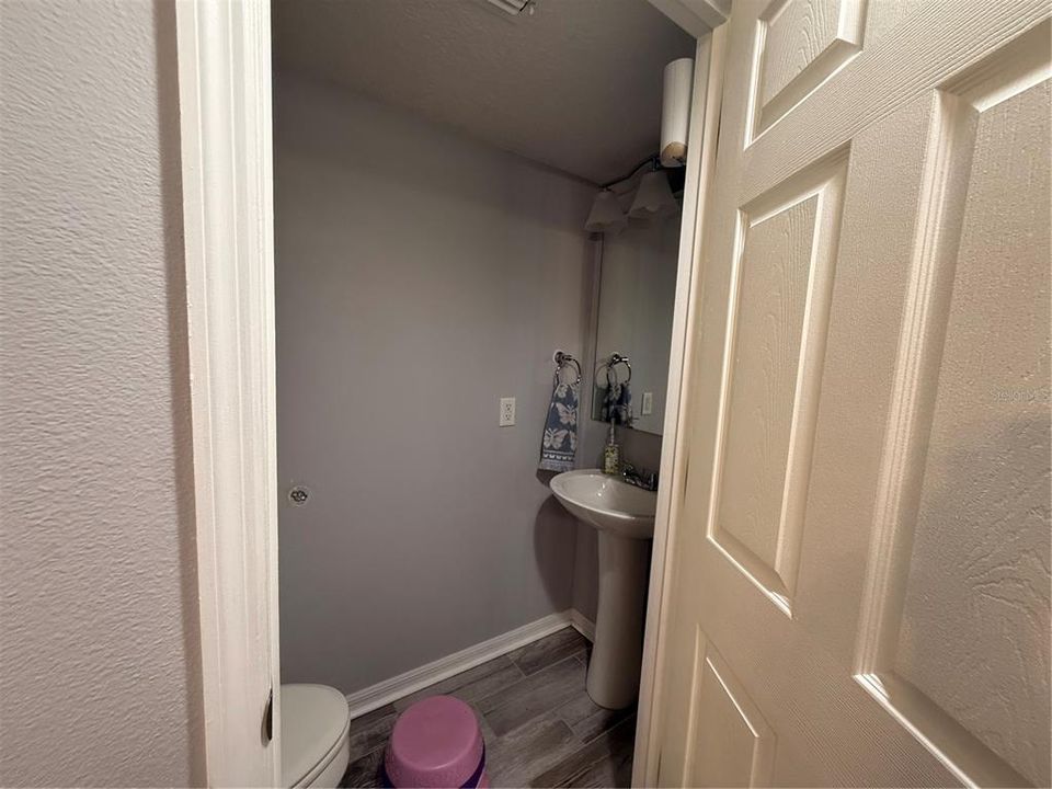 En Venta: $425,000 (4 camas, 3 baños, 3124 Pies cuadrados)