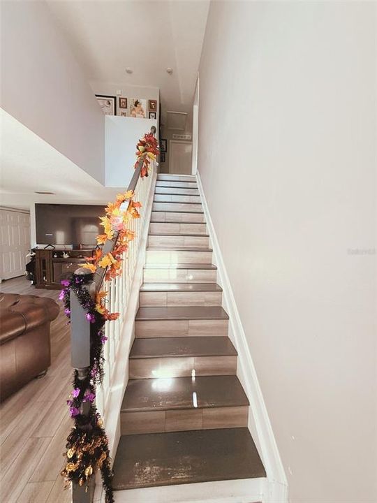 En Venta: $425,000 (4 camas, 3 baños, 3124 Pies cuadrados)