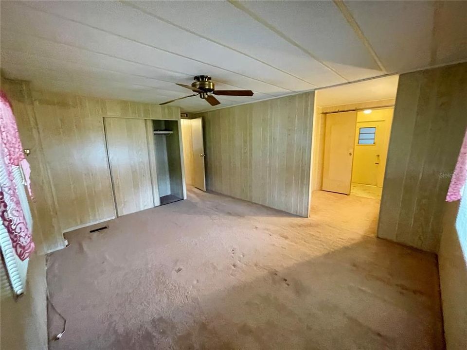 Activo con contrato: $69,900 (2 camas, 2 baños, 1344 Pies cuadrados)