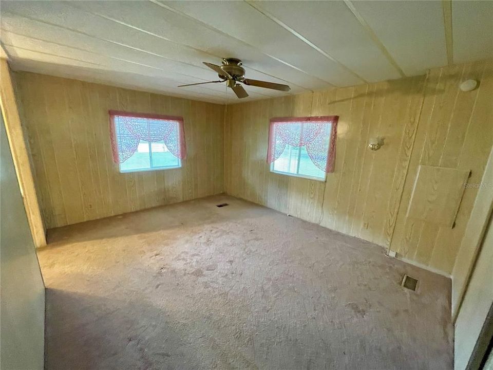 Activo con contrato: $69,900 (2 camas, 2 baños, 1344 Pies cuadrados)