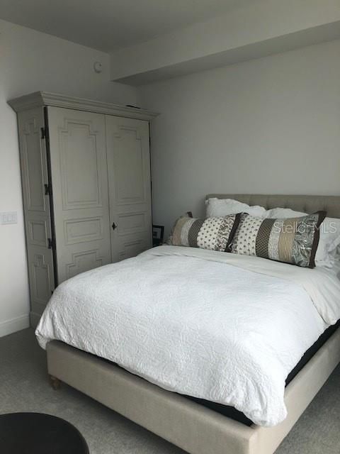 For Rent: $6,200 (2 beds, 2 baths, 1402 Square Feet)