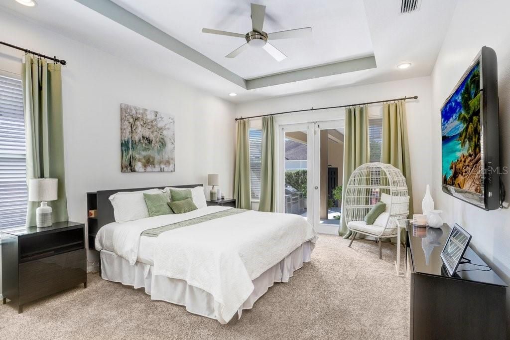 待售: $1,175,000 (5 贝兹, 4 浴室, 3695 平方英尺)