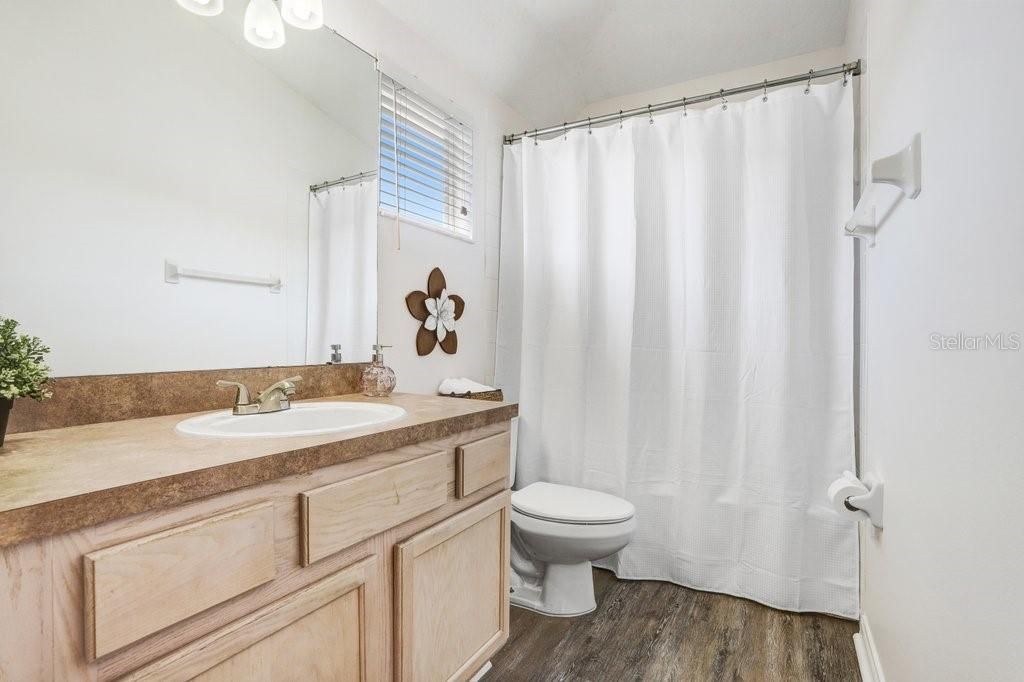 待售: $1,175,000 (5 贝兹, 4 浴室, 3695 平方英尺)