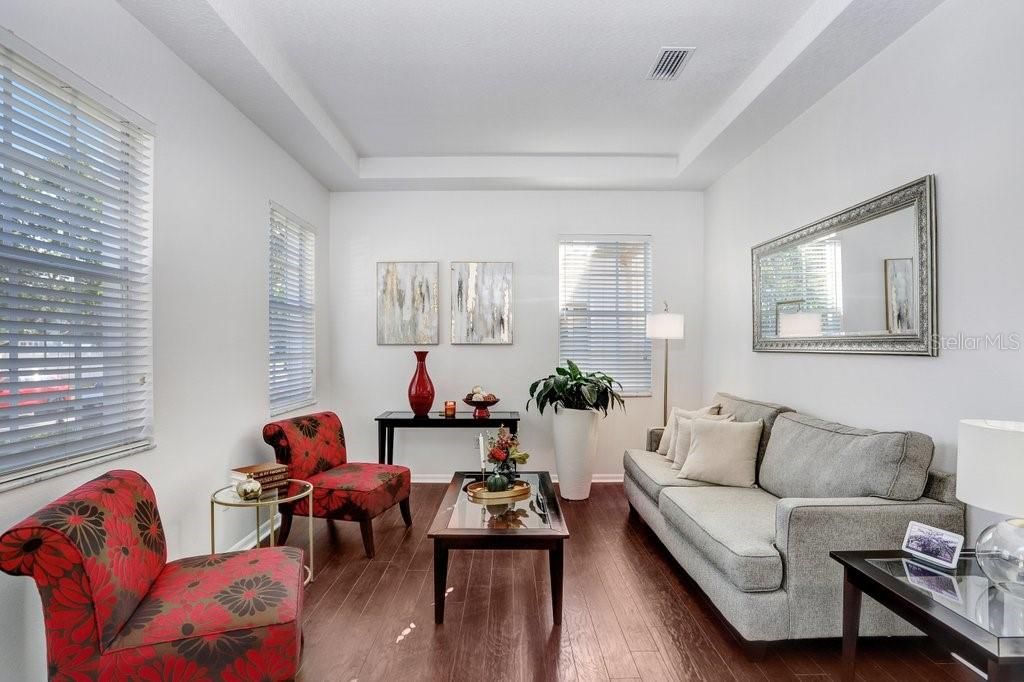 待售: $1,175,000 (5 贝兹, 4 浴室, 3695 平方英尺)