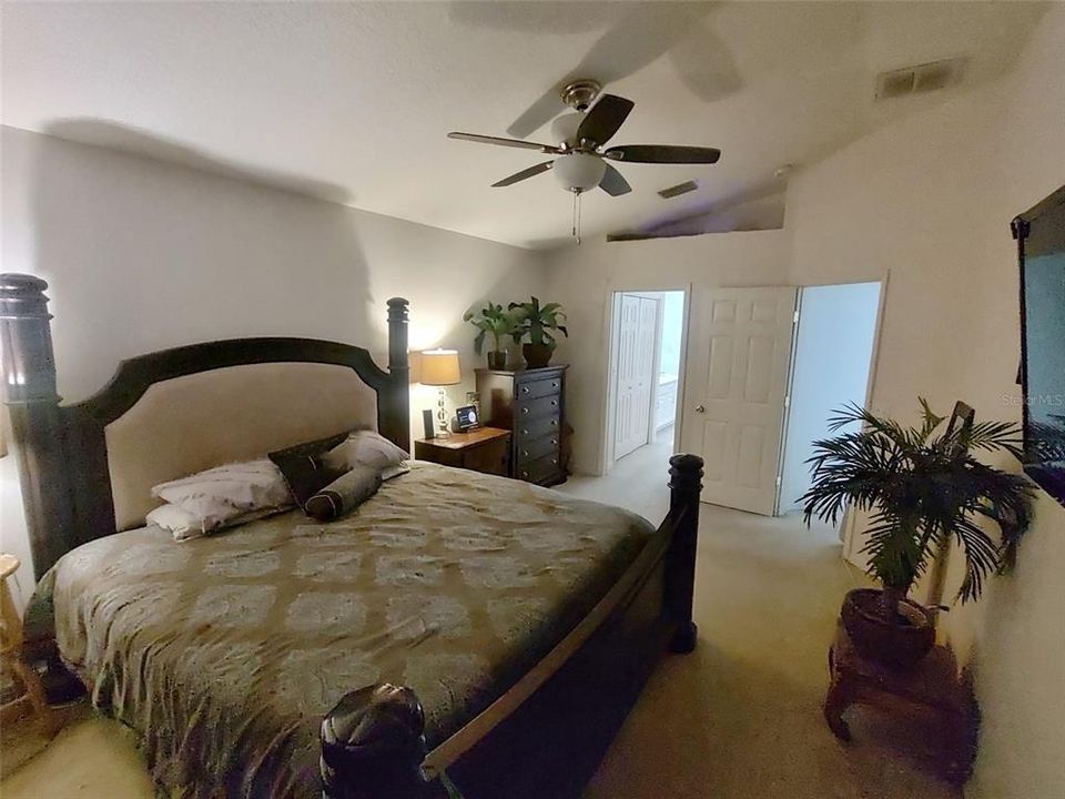 For Sale: $494,999 (4 beds, 3 baths, 2205 Square Feet)