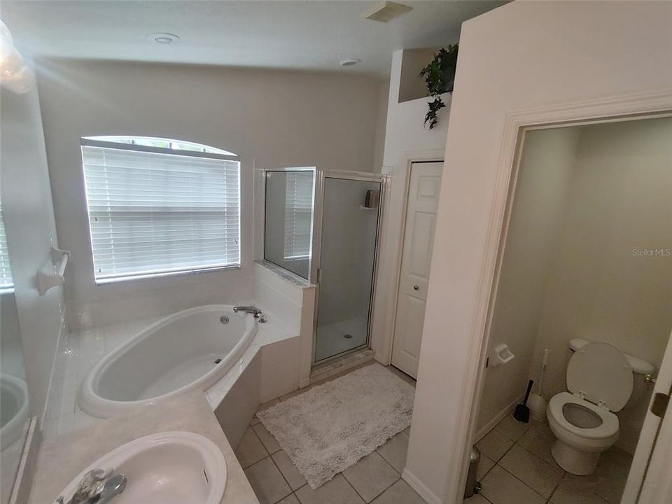 For Sale: $494,999 (4 beds, 3 baths, 2205 Square Feet)