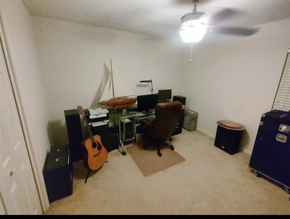 For Sale: $494,999 (4 beds, 3 baths, 2205 Square Feet)