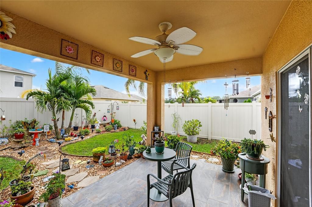 Activo con contrato: $315,000 (3 camas, 2 baños, 1606 Pies cuadrados)