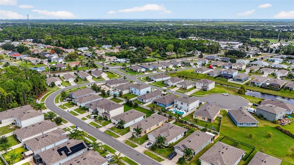 Activo con contrato: $315,000 (3 camas, 2 baños, 1606 Pies cuadrados)