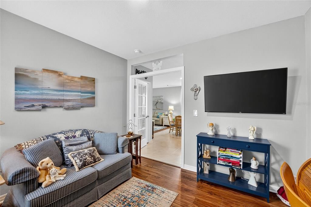 Activo con contrato: $315,000 (3 camas, 2 baños, 1606 Pies cuadrados)