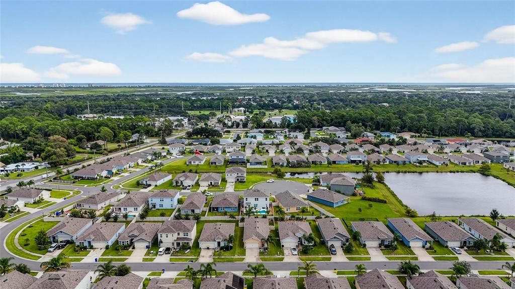 Activo con contrato: $315,000 (3 camas, 2 baños, 1606 Pies cuadrados)