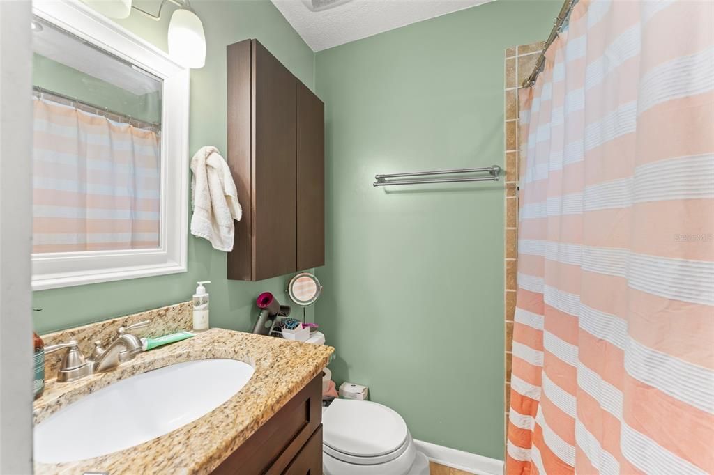 Active With Contract: $439,000 (3 beds, 2 baths, 1325 Square Feet)