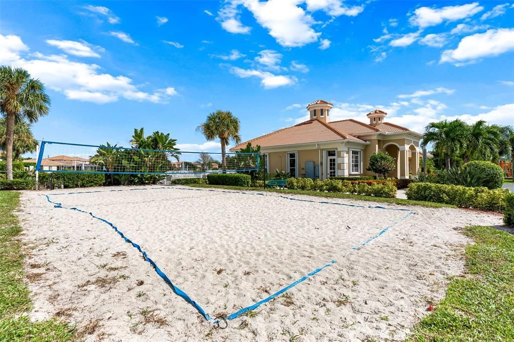 待售: $739,000 (5 贝兹, 4 浴室, 2863 平方英尺)